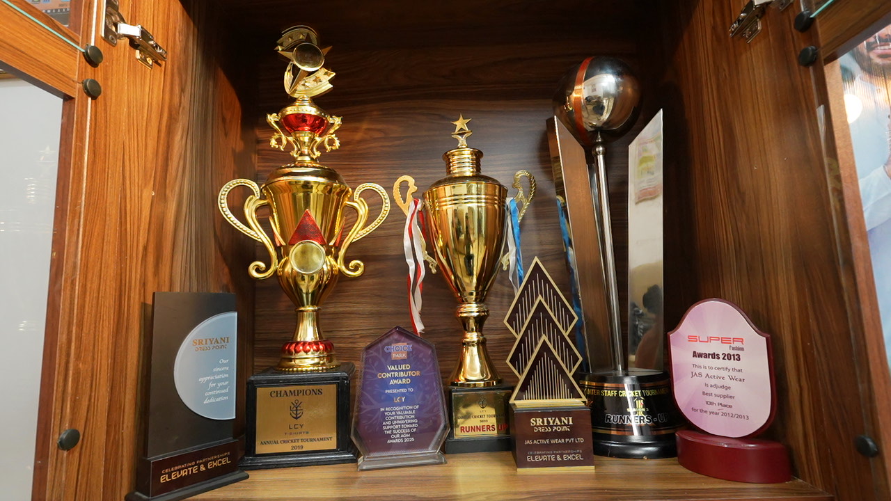 Achievement Award 13